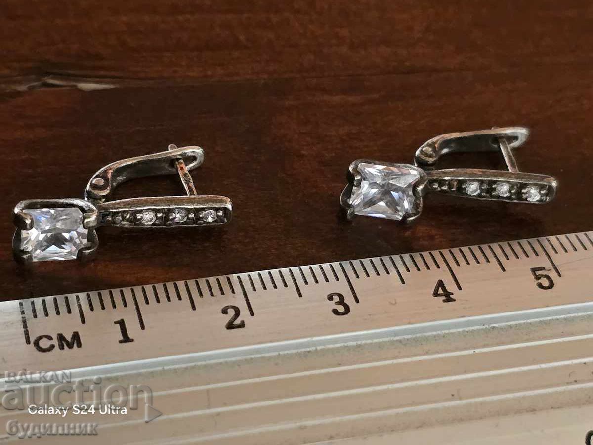 Delivery of Silver earrings 925 Sample.