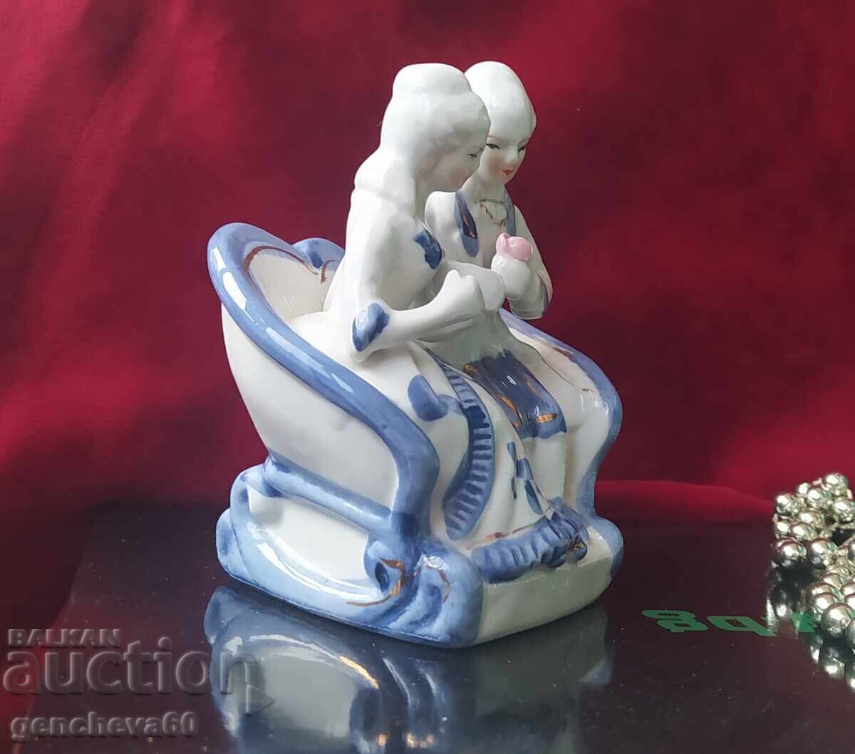 Porcelain figurine of Lovers/markings - 5 Porcelain figurine of Lovers/markings - 5