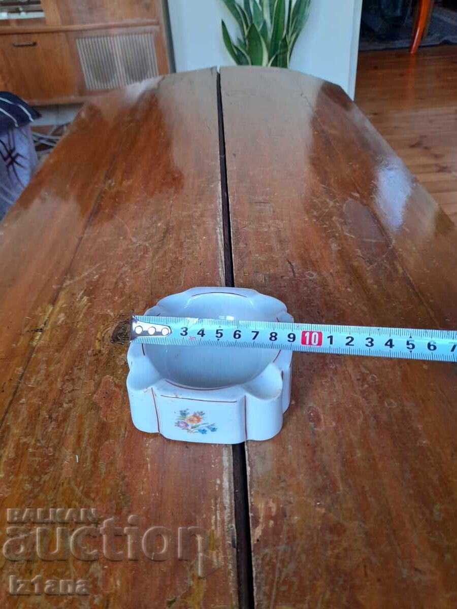 Auction Old porcelain ashtray Auction Old porcelain ashtray