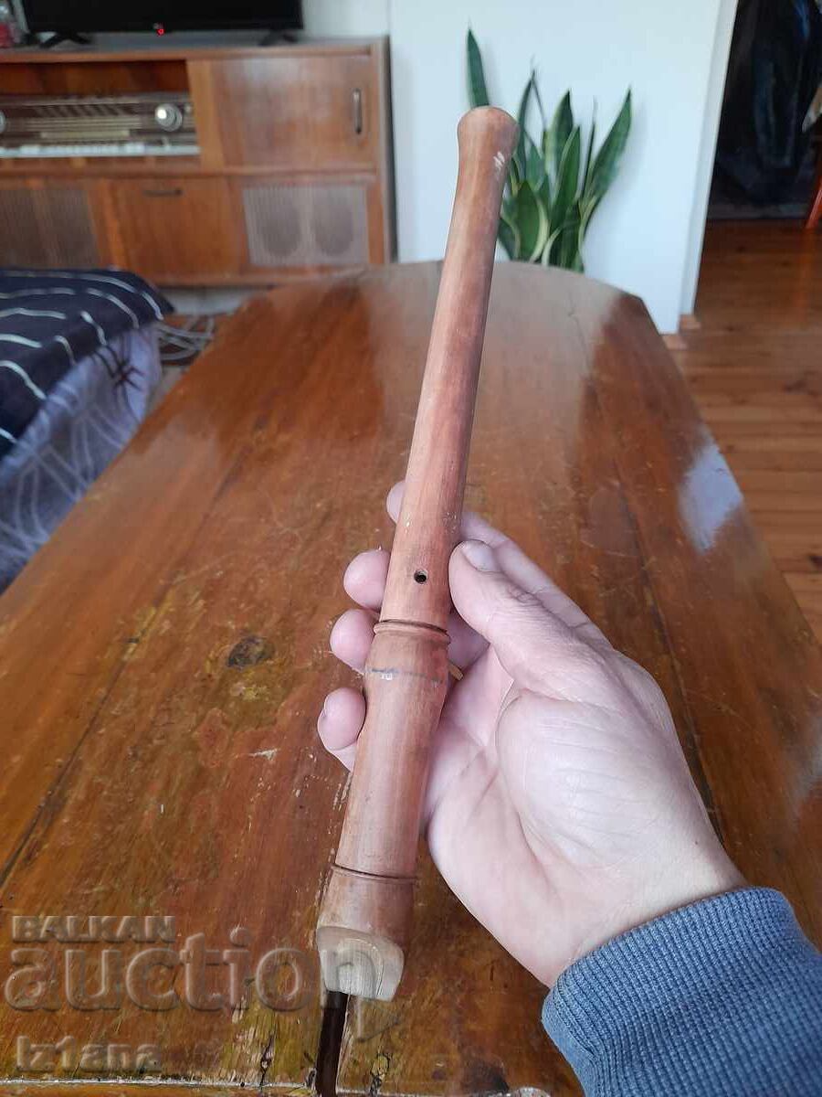 Delivery of Old rascal, duduk, whistle Delivery of Old rascal, duduk, whistle