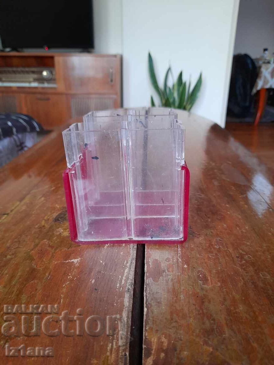 Old CSKA pencil case with price 45.00 BGN | € 23.01 Old CSKA pencil case with price 45.00 BGN | € 23.01