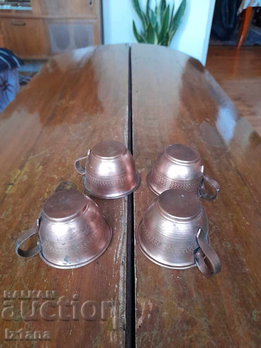 Old copper cups with price 32.00 BGN | € 16.36 Old copper cups with price 32.00 BGN | € 16.36