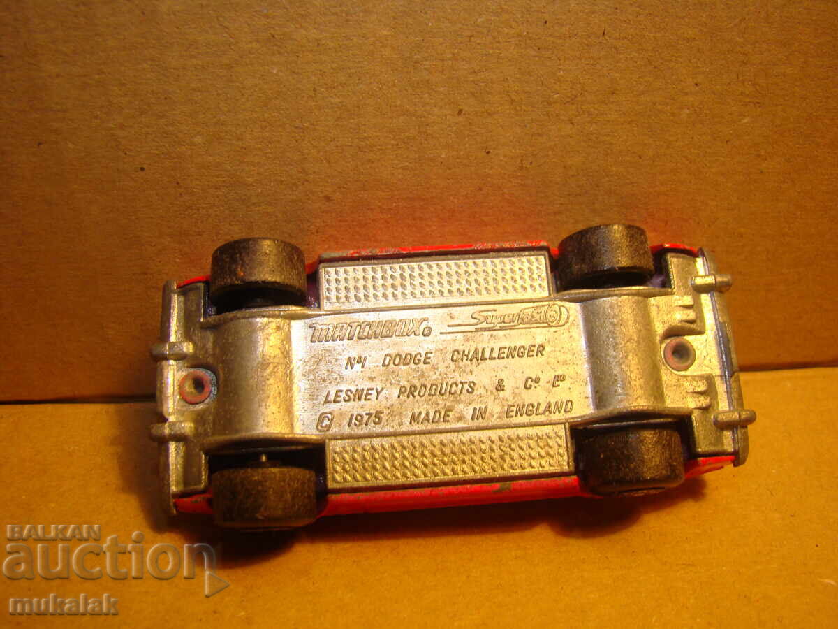 1:64 ??? MATCHBOX DODGE CHALLENGER MODEL CAR TOY - 6 1:64 ??? MATCHBOX DODGE CHALLENGER MODEL CAR TOY - 6