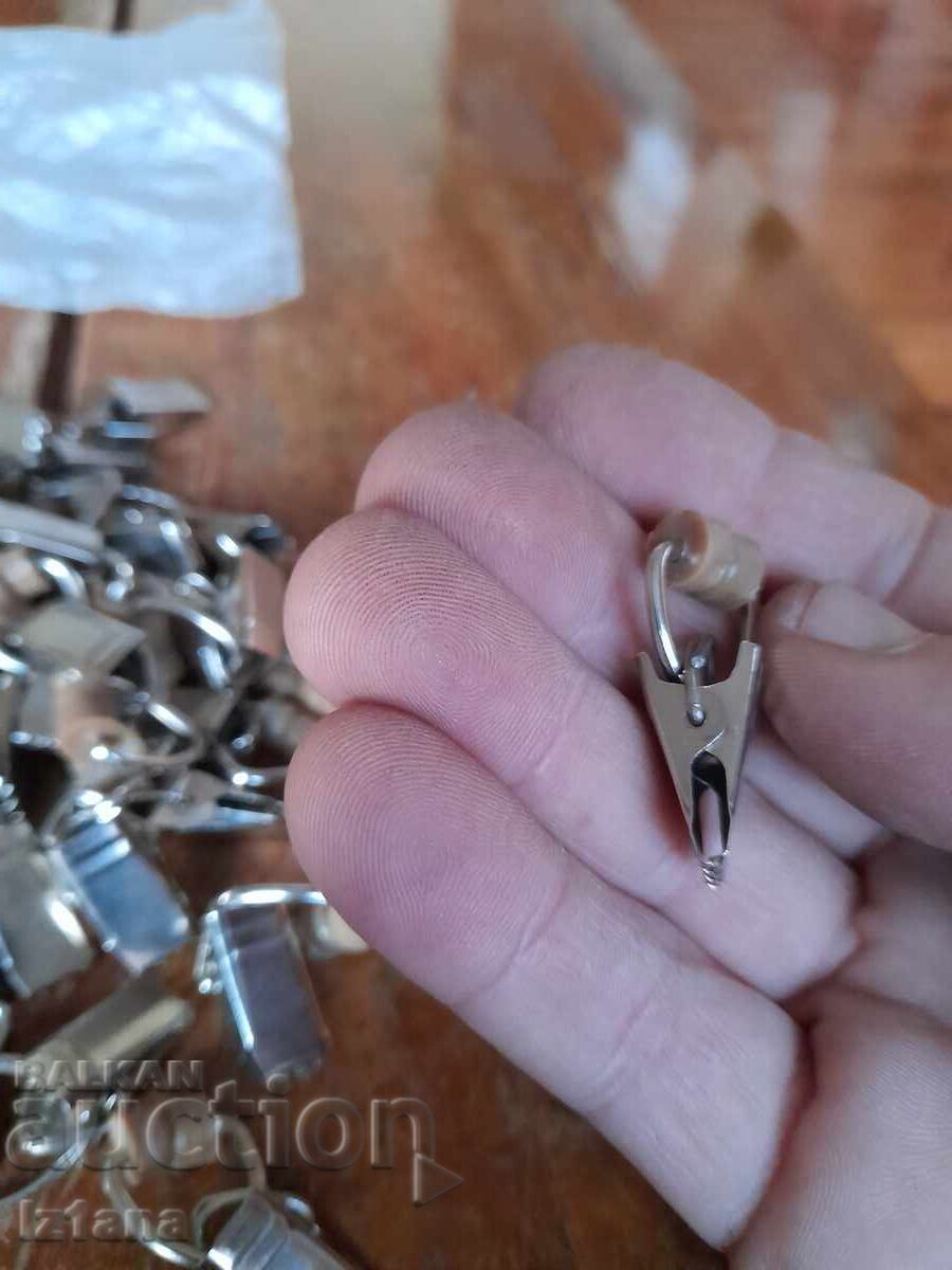 Delivery of Old hooks, curtain hooks Delivery of Old hooks, curtain hooks