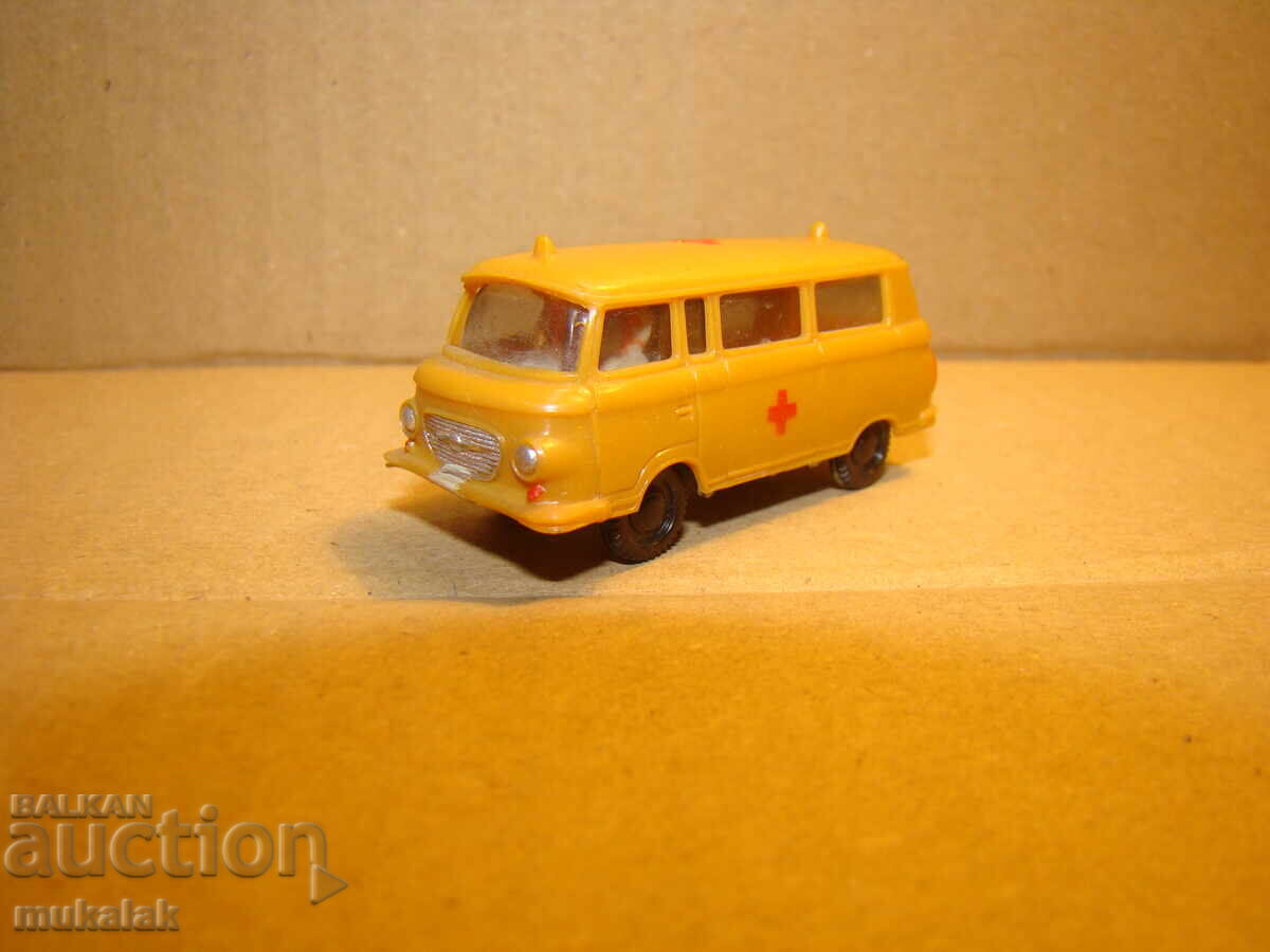 H0 1/87 BARKAS AMBULANCE MODEL TROLLEY TOY - 5 H0 1/87 BARKAS AMBULANCE MODEL TROLLEY TOY - 5