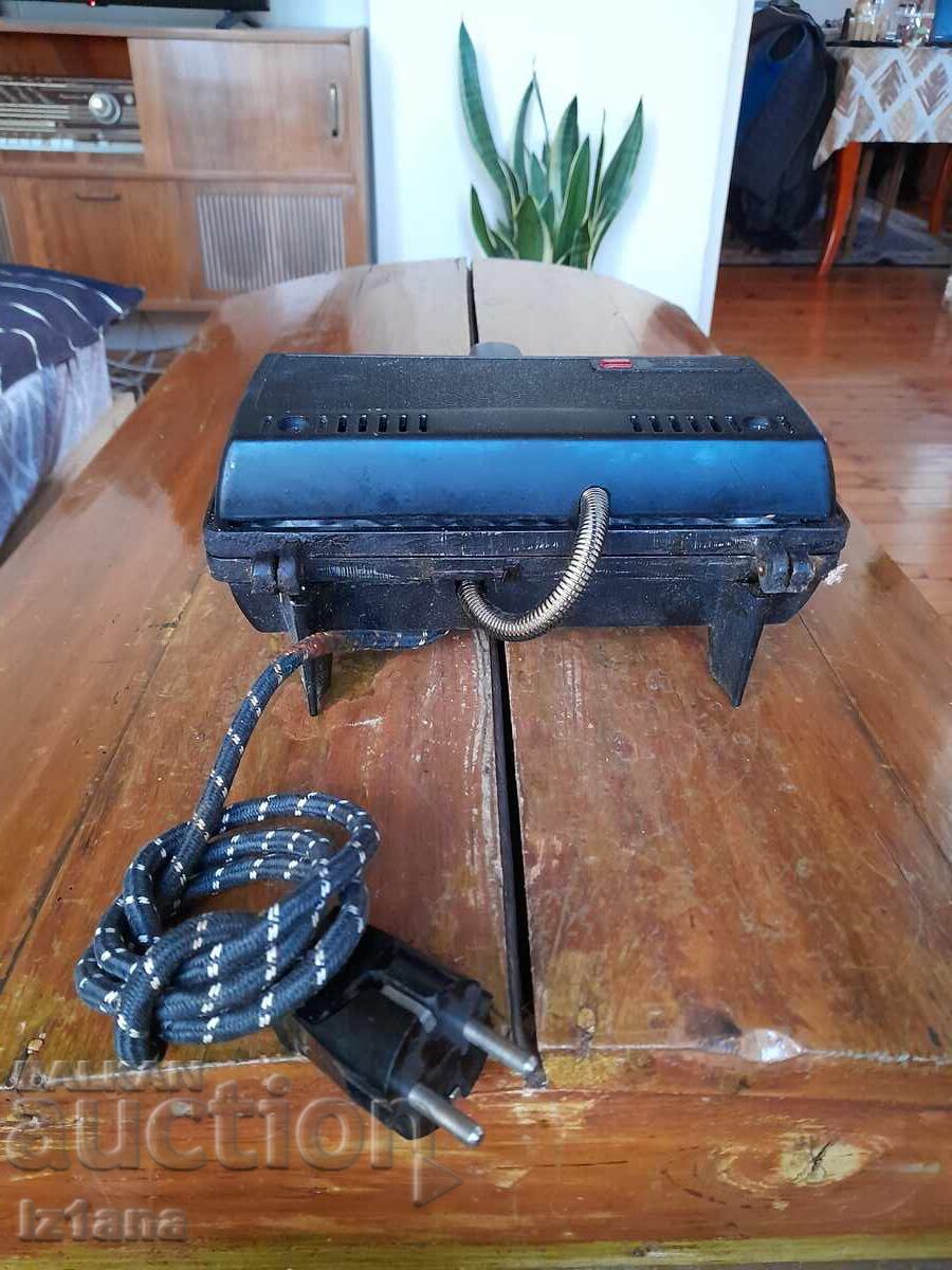 Delivery of Old Equity waffle iron Delivery of Old Equity waffle iron