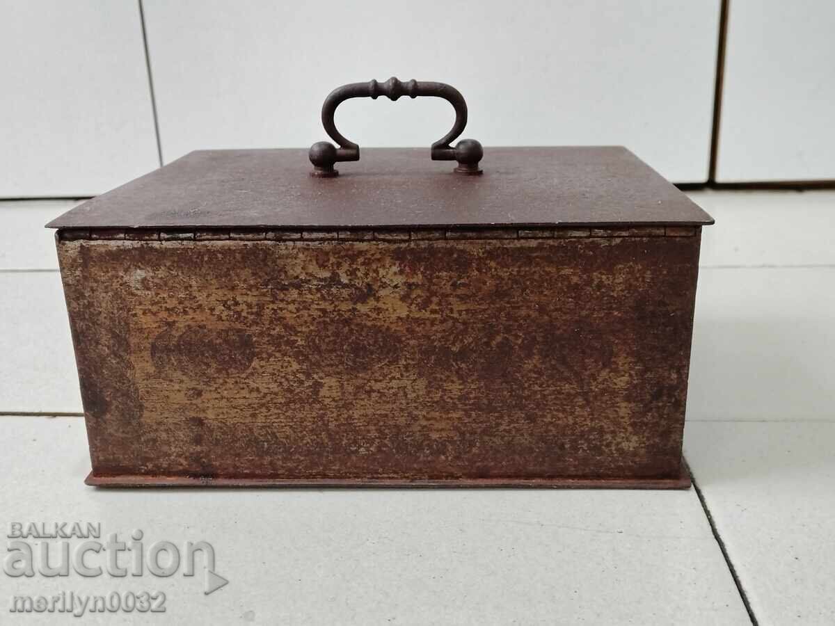 Auction  Secret box from a safe deposit box for valuables Principality of Bulgaria