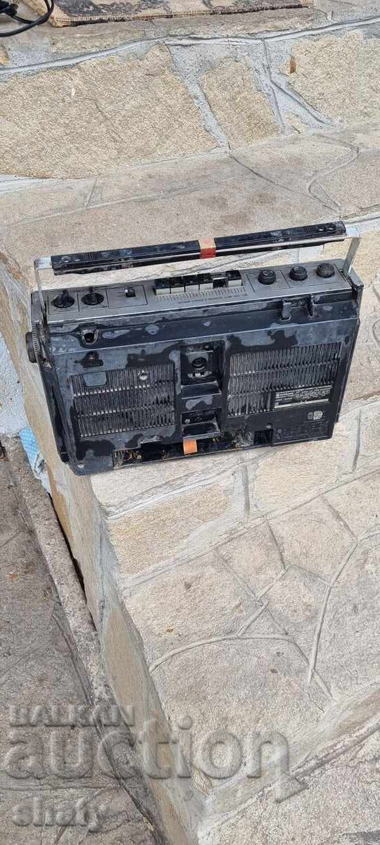 Old Corecom cassette player. HITACHI - 5 Old Corecom cassette player. HITACHI - 5