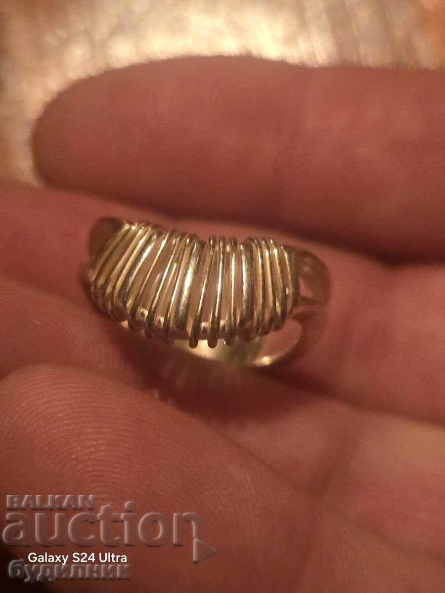 Auction Silver ring 17.5mm 925 Sample. Auction Silver ring 17.5mm 925 Sample.