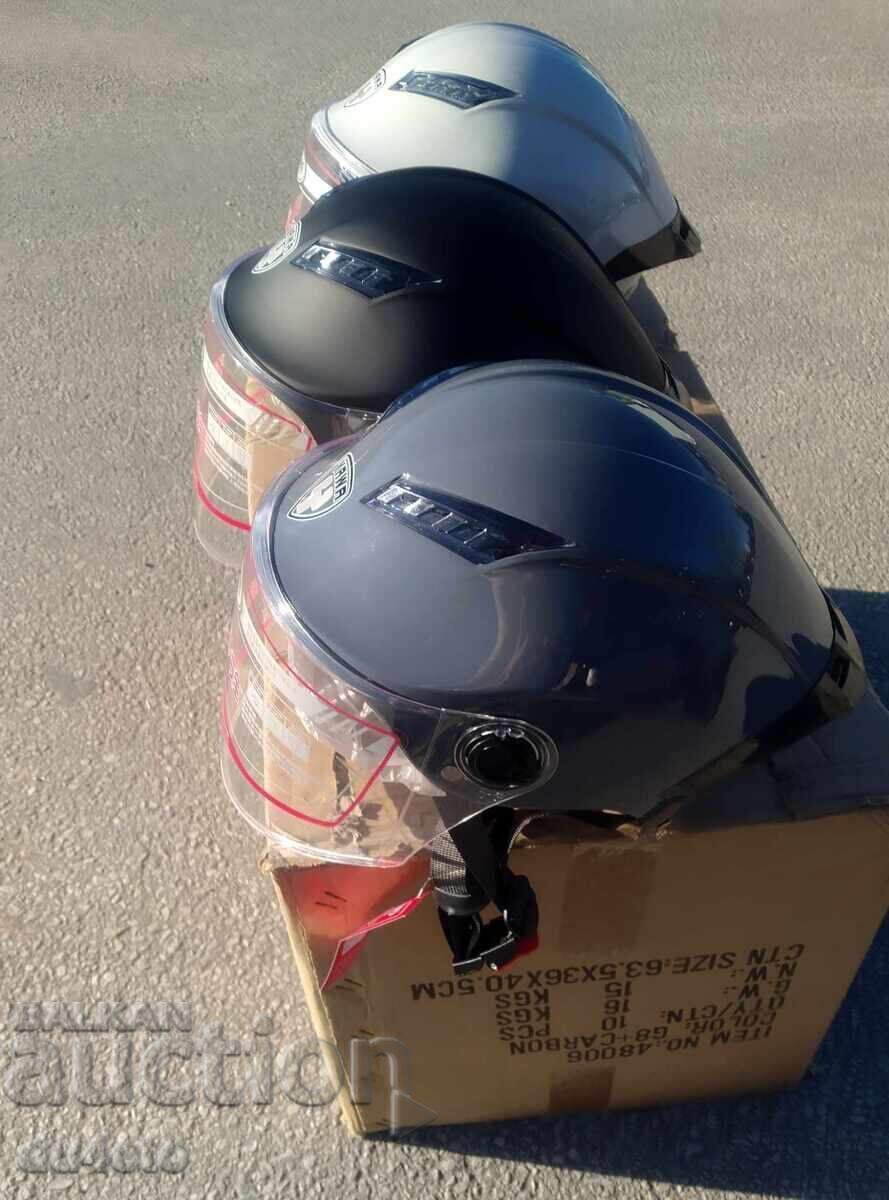 Шлем, каска за мотор скутер мотопед с визьор и спойлер YAWA с цена 35.00 лв. | € 17.90 Шлем, каска за мотор скутер мотопед с визьор и спойлер YAWA с цена 35.00 лв. | € 17.90