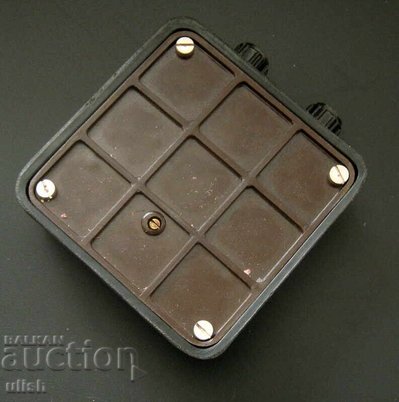 Auction Old device laboratory voltmeter Uchtechprom new box Auction Old device laboratory voltmeter Uchtechprom new box