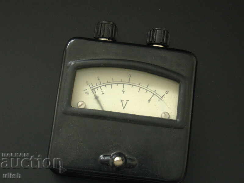Delivery of Old device laboratory voltmeter Uchtechprom new box Delivery of Old device laboratory voltmeter Uchtechprom new box