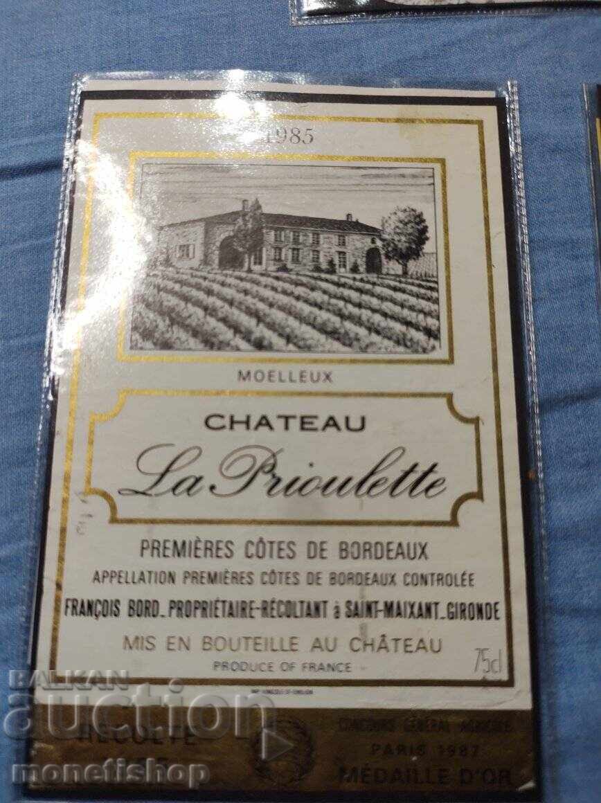 We offer a large collection of wine labels - 5 We offer a large collection of wine labels - 5