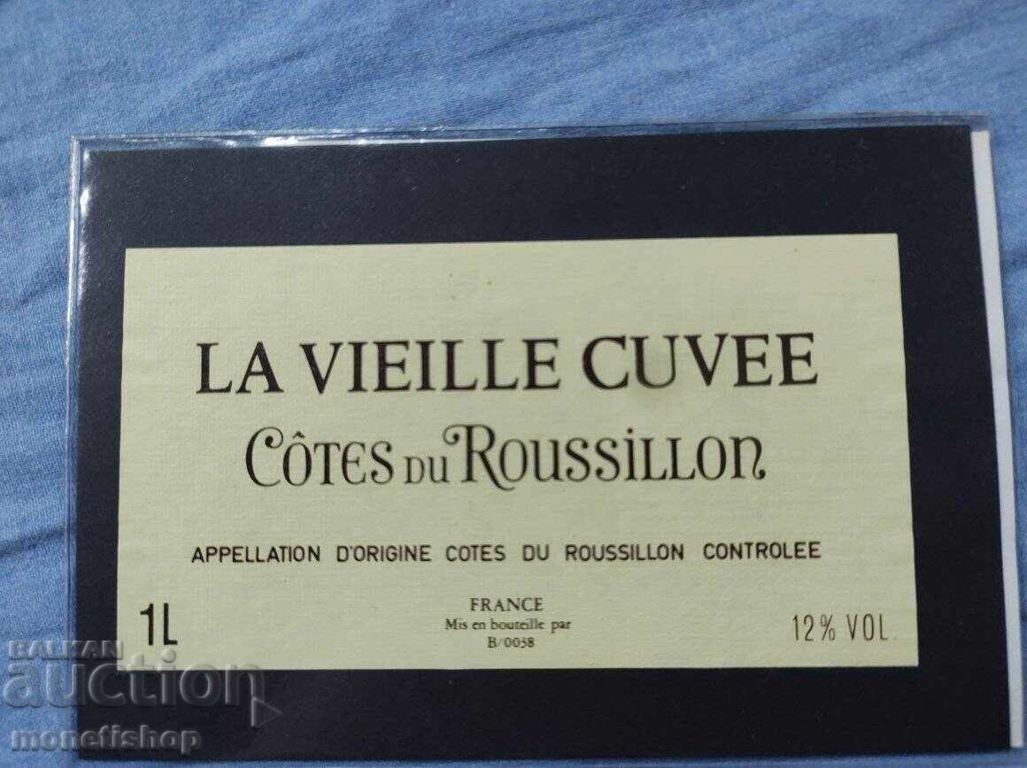 We offer a large collection of wine labels - 7 We offer a large collection of wine labels - 7