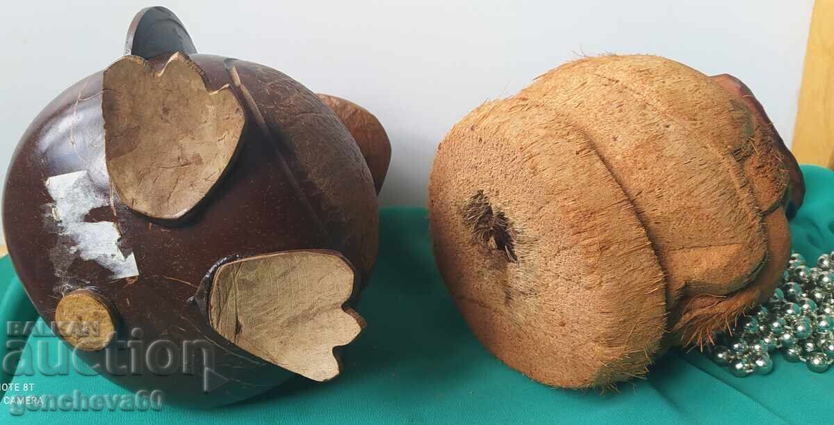 Coconut piggy bank and monkey - 5 Coconut piggy bank and monkey - 5