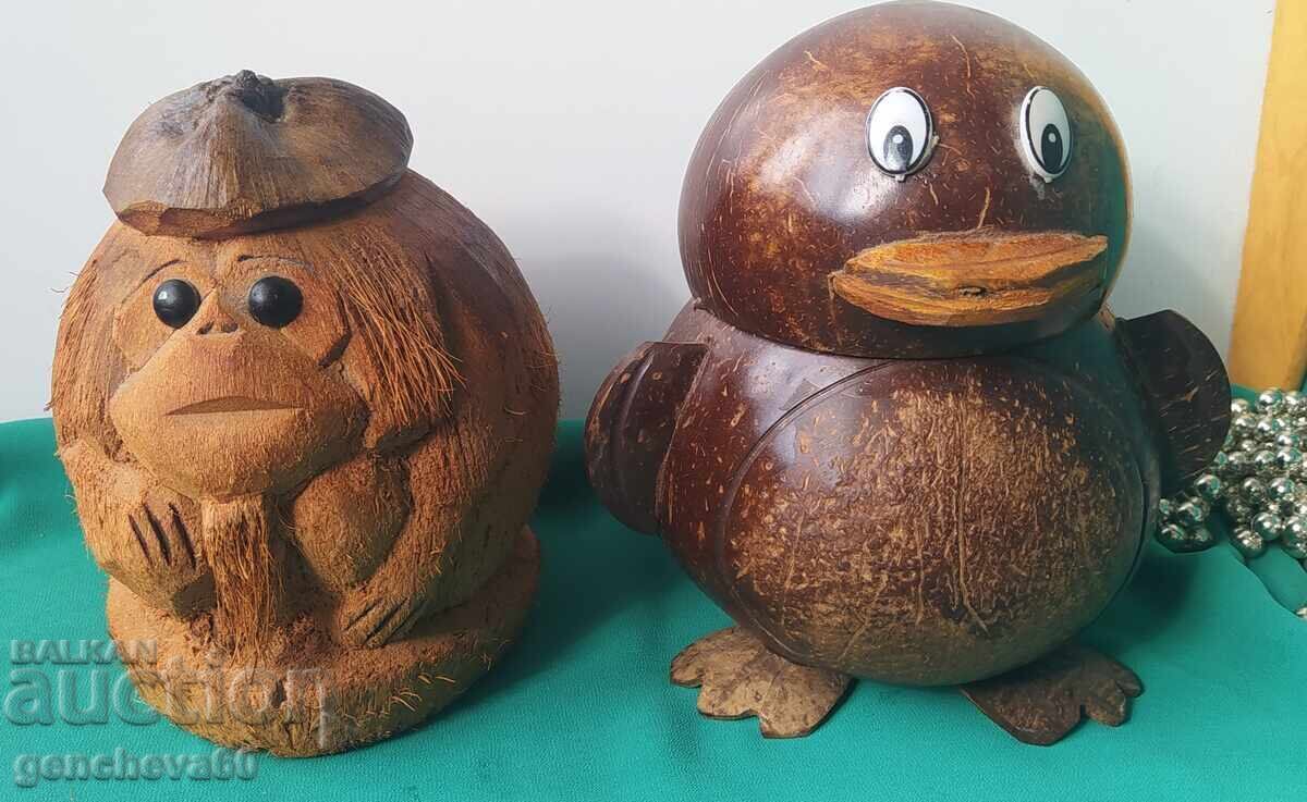 Coconut piggy bank and monkey - 6 Coconut piggy bank and monkey - 6