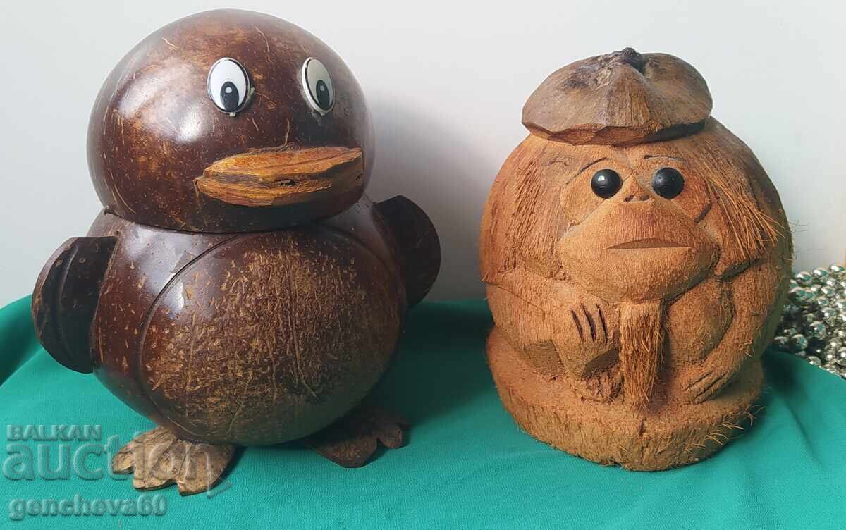 Pușculiță de nucă de cocos și maimuță