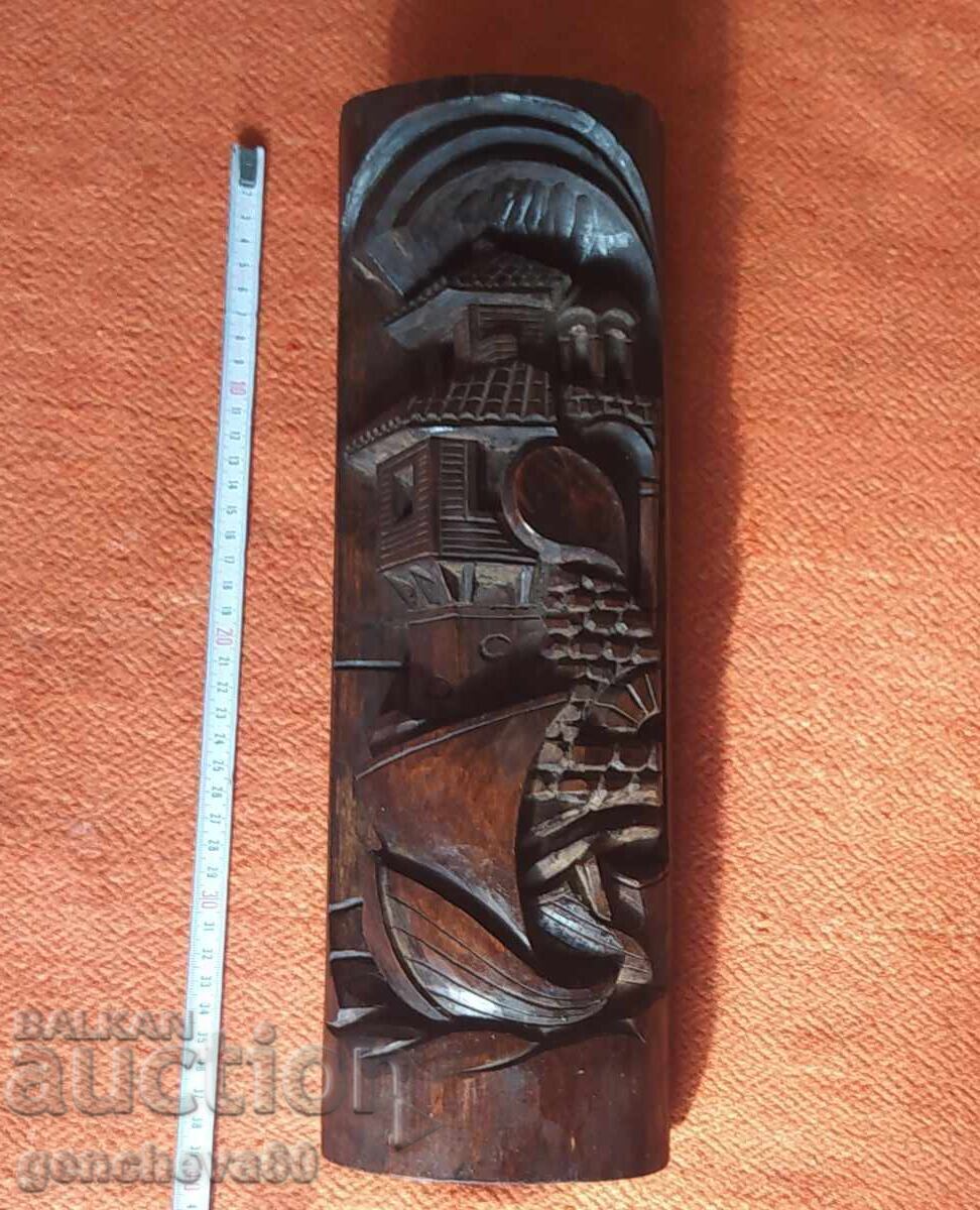 Panou sculptat în lemn al autorului - Goleshev Panou sculptat în lemn al autorului - Goleshev