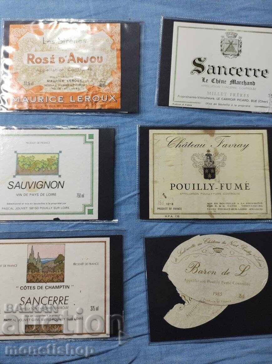 We offer a large collection of wine and champagne labels