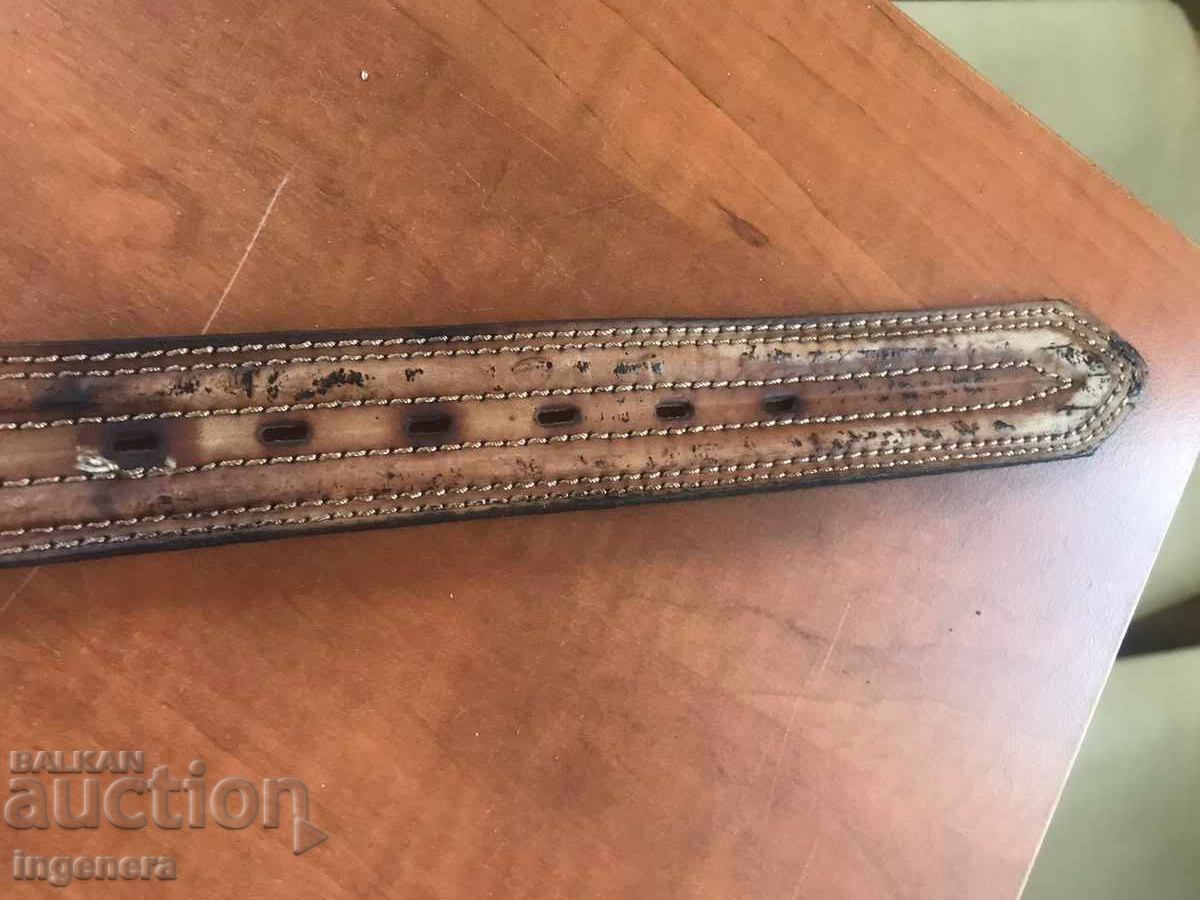 CUREA PIELE NEUTILIZATA - 6 CUREA PIELE NEUTILIZATA - 6