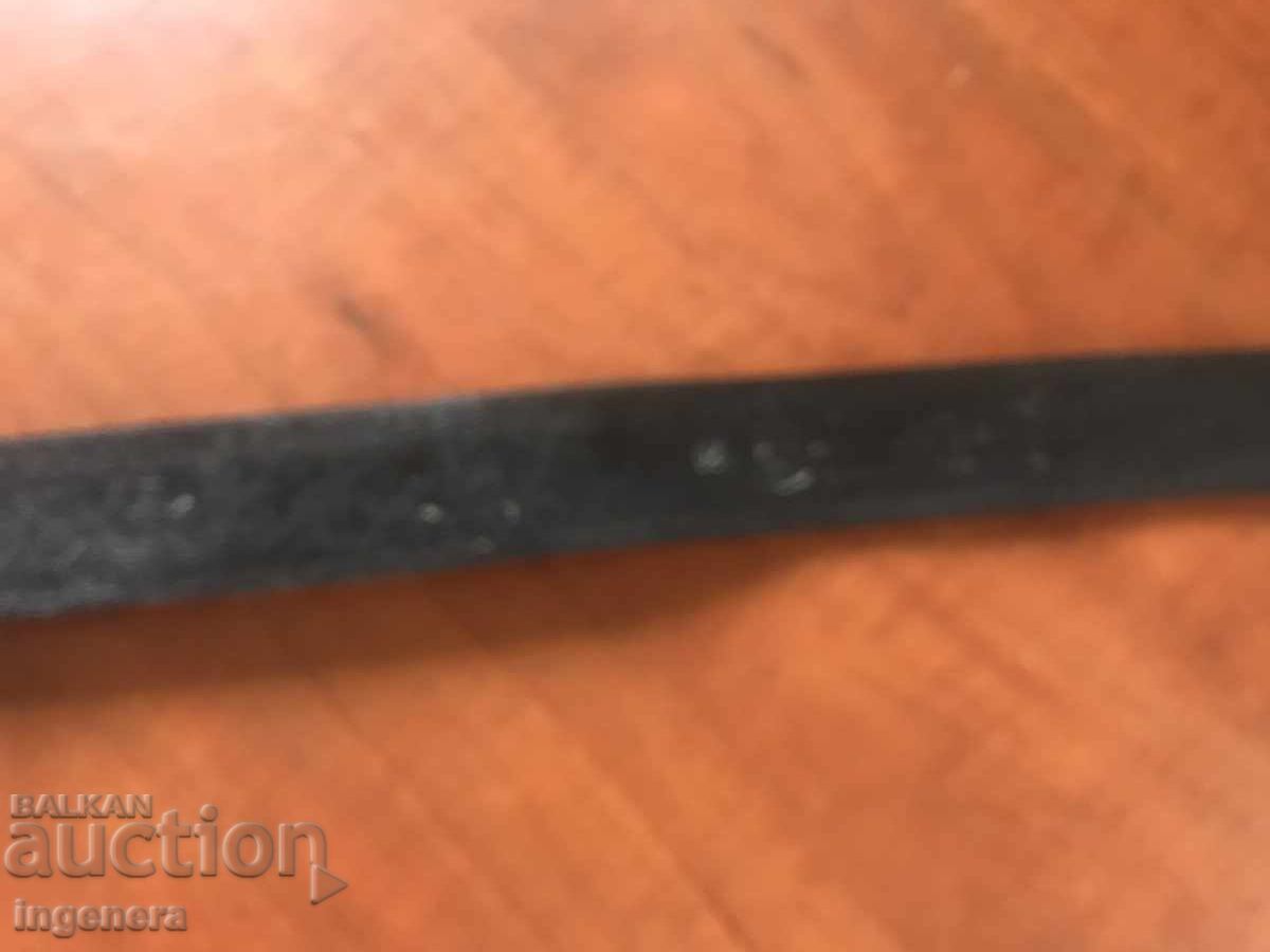 LEATHER BELT UNUSED - 6 LEATHER BELT UNUSED - 6