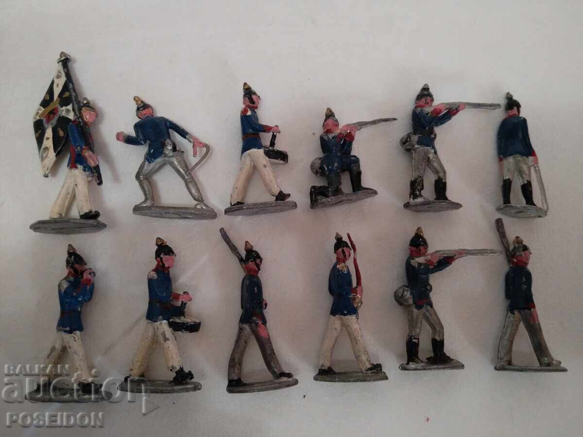 LEAD SOLDIERS with price 190.00 BGN | € 97.15 LEAD SOLDIERS with price 190.00 BGN | € 97.15