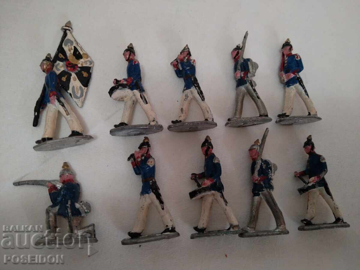 Auction LEAD SOLDIERS Auction LEAD SOLDIERS