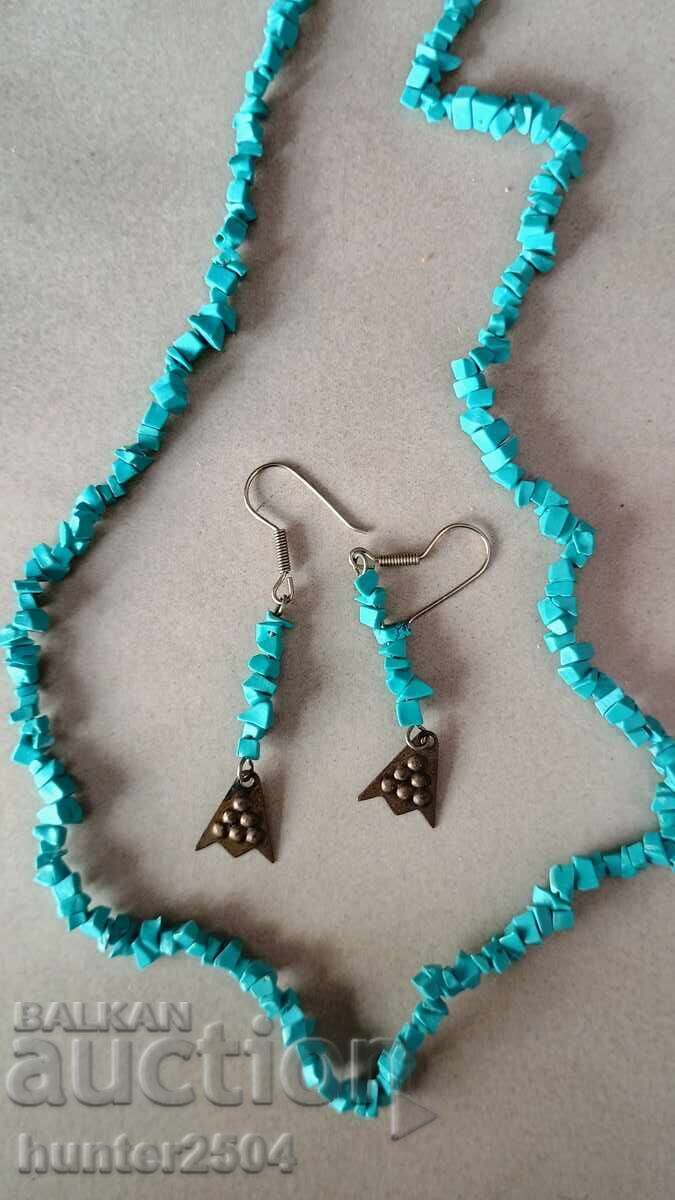 Colier turcoaz (43 cm) și cercei (3 cm) cu preț € 12.95 | 25.33 BGN Colier turcoaz (43 cm) și cercei (3 cm) cu preț € 12.95 | 25.33 BGN