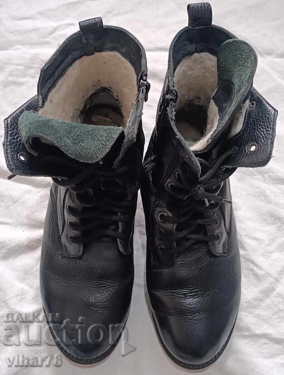 Κουβανέζες γυναικών με τιμή 49.99 BGN | € 25.56 Κουβανέζες γυναικών με τιμή 49.99 BGN | € 25.56