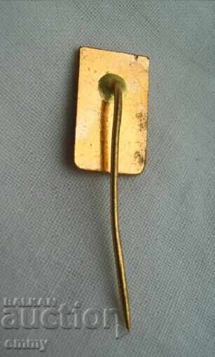 Sailing Badge - Olympic Games Moscow 1980 with price 2.00 BGN | € 1.02 Sailing Badge - Olympic Games Moscow 1980 with price 2.00 BGN | € 1.02