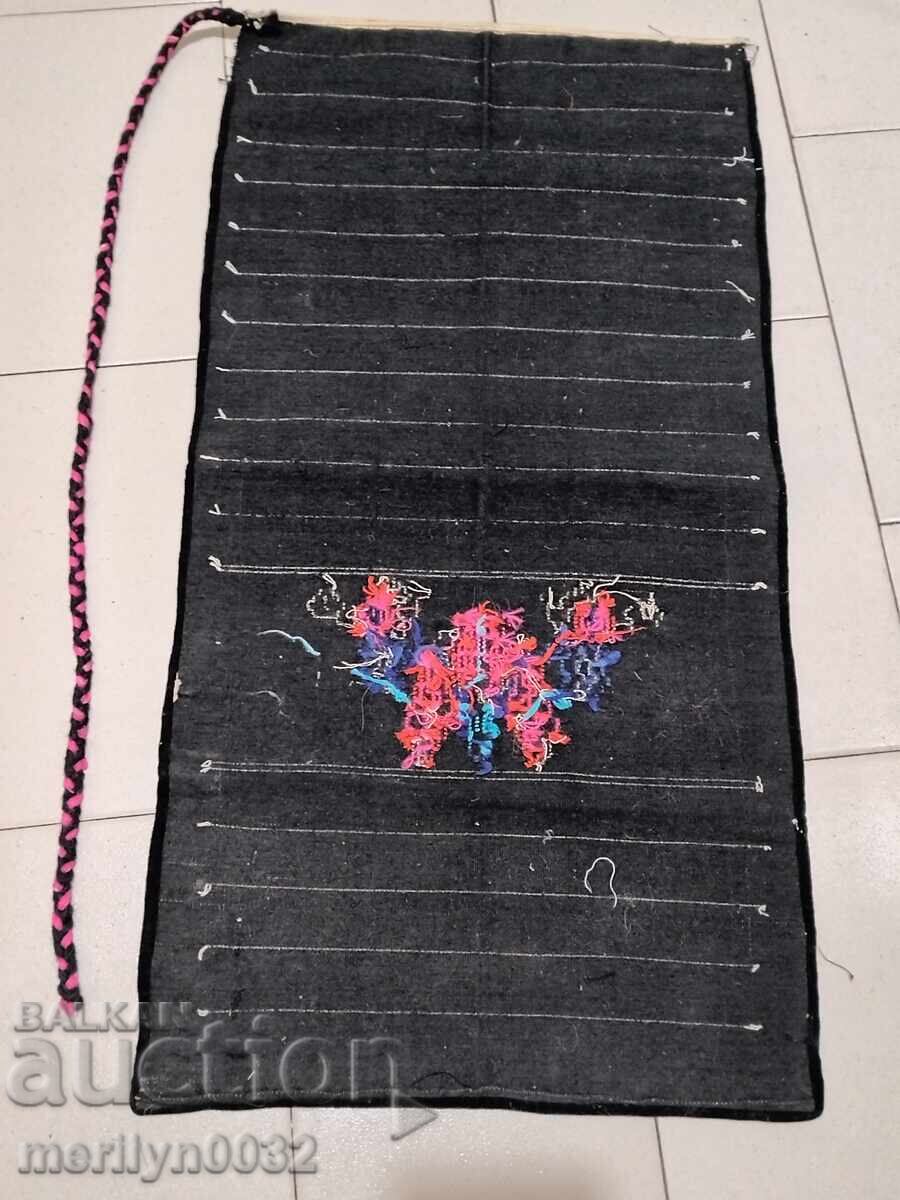 Delivery of Old apron tinsel embroidery, costume, cloth Delivery of Old apron tinsel embroidery, costume, cloth