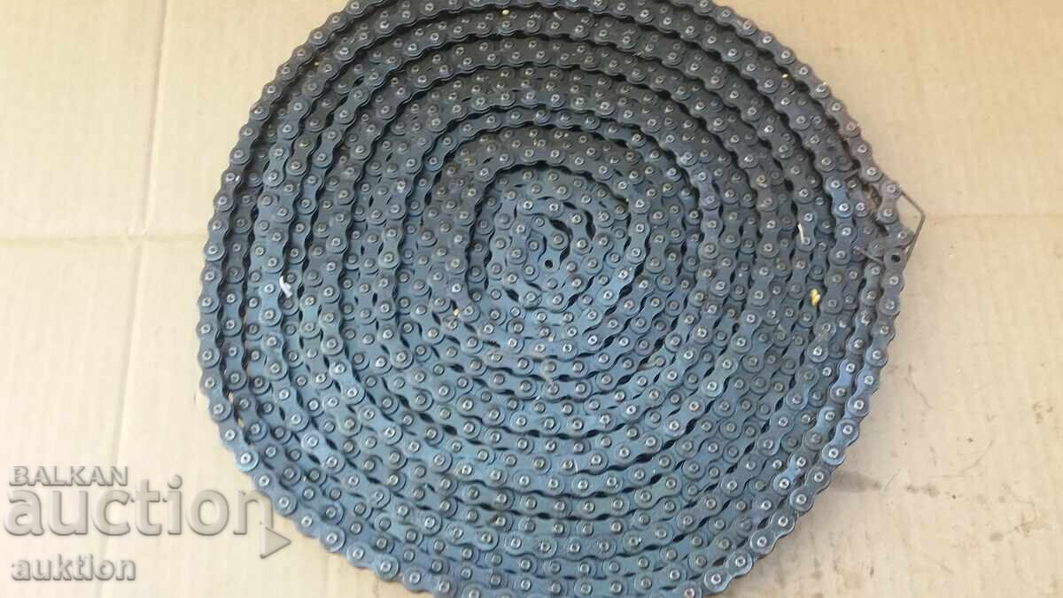 MASSIVE TRANSPORT CHAIN ABOUT 5 METERS LONG - 6 MASSIVE TRANSPORT CHAIN ABOUT 5 METERS LONG - 6