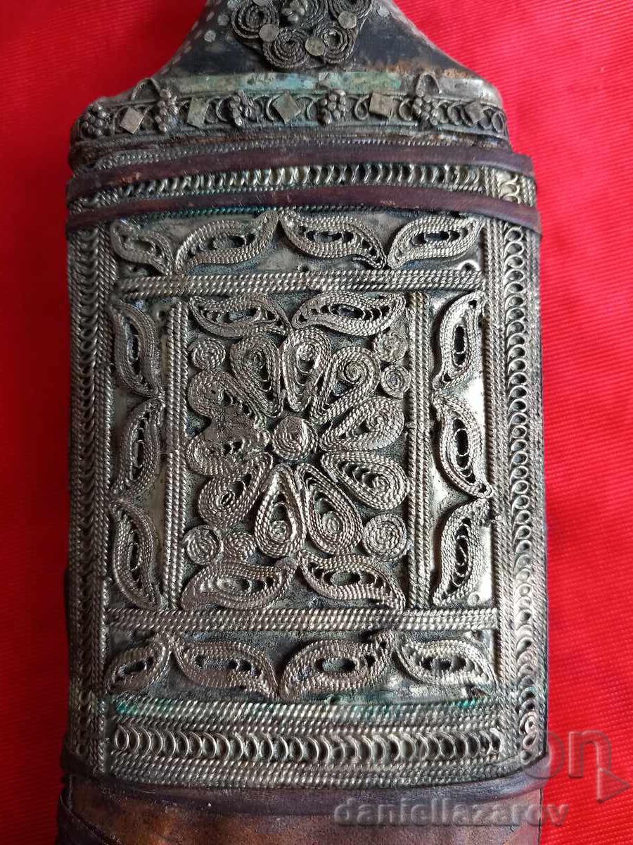 Old Yemeni HANJAR, Dagger Dagger, Blade, Silver with price 320.00 BGN | € 163.61 Old Yemeni HANJAR, Dagger Dagger, Blade, Silver with price 320.00 BGN | € 163.61