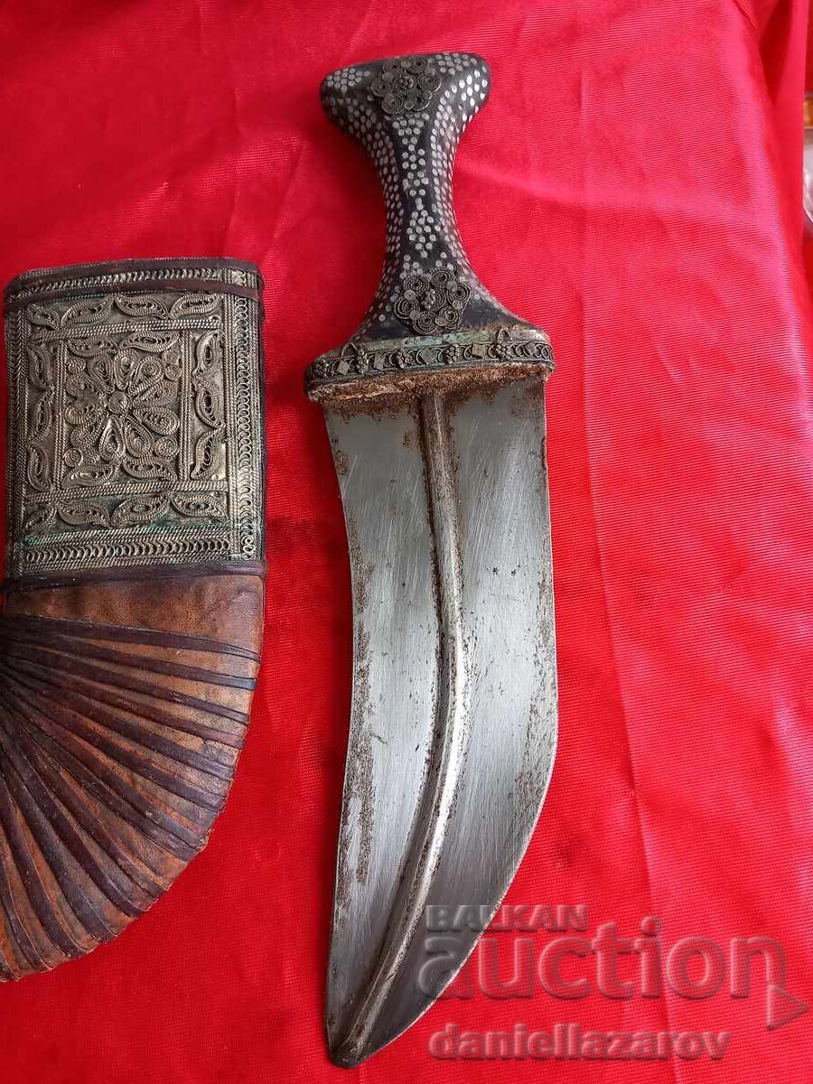Licitație KHANJAR yemenit vechi, pumnal, lamă, argint