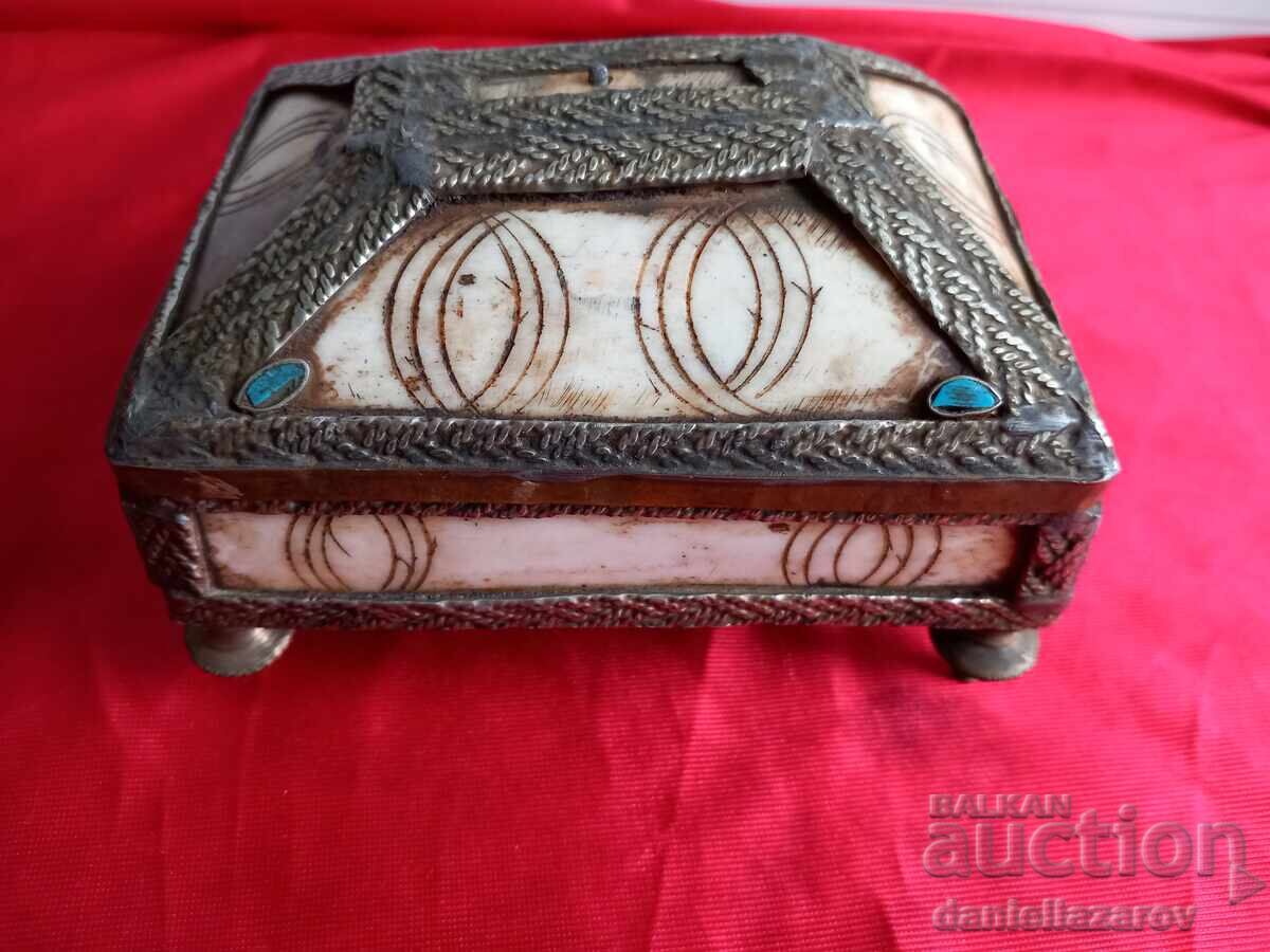 19th Century Antique Camel Bone and Brass Jewelry Box 19th Century Antique Camel Bone and Brass Jewelry Box