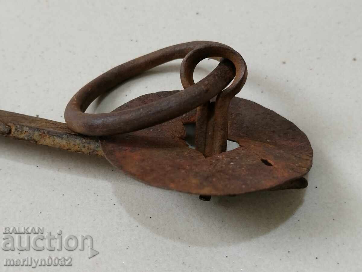 Antique wrought iron latch, lock, latch for an antique gate with price 43.00 BGN | € 21.99 Antique wrought iron latch, lock, latch for an antique gate with price 43.00 BGN | € 21.99