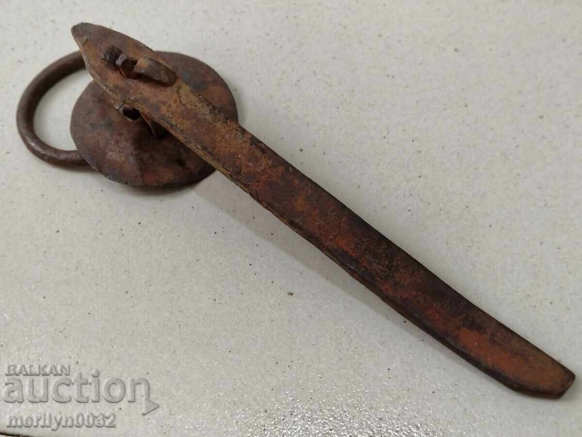 Auction Antique wrought iron latch, lock, latch for an antique gate Auction Antique wrought iron latch, lock, latch for an antique gate