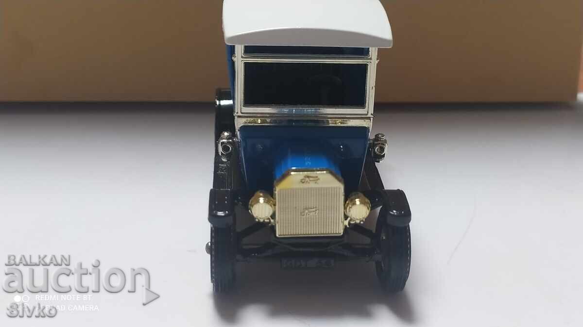 Auction MATCHBOX Trolley - FORD 1912 Auction MATCHBOX Trolley - FORD 1912