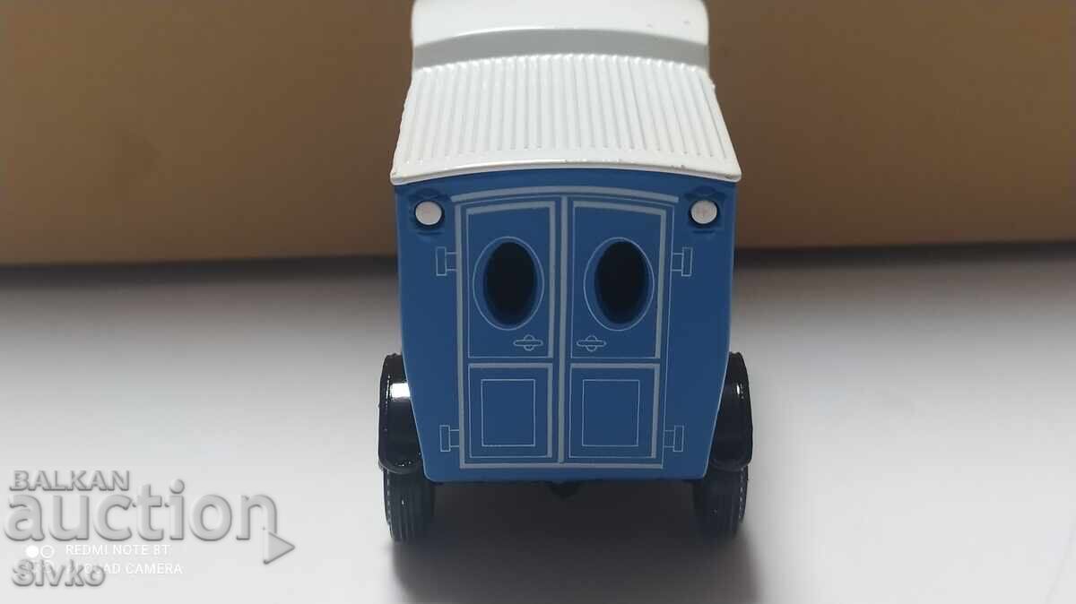 MATCHBOX Trolley - FORD 1912 - 5 MATCHBOX Trolley - FORD 1912 - 5