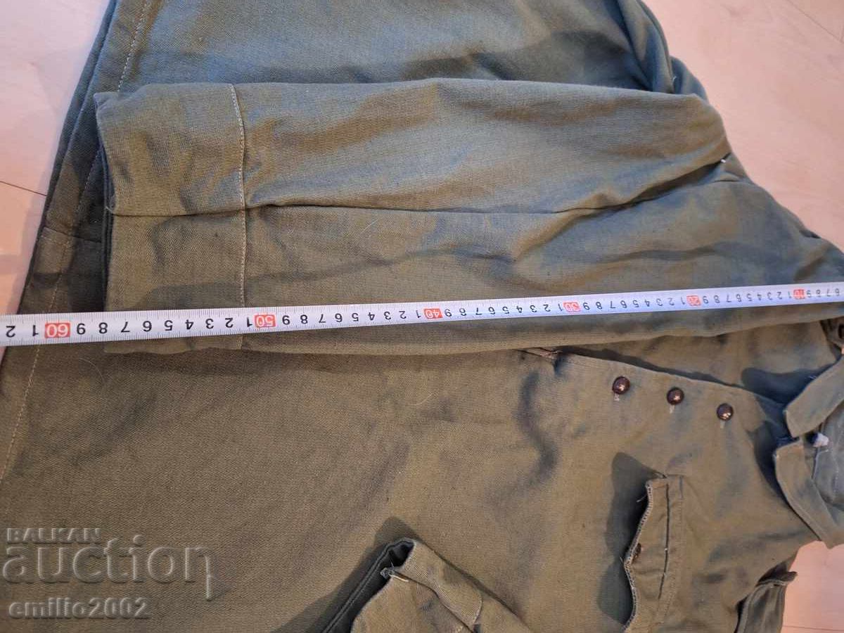 Licitație Jachetă militară de vară