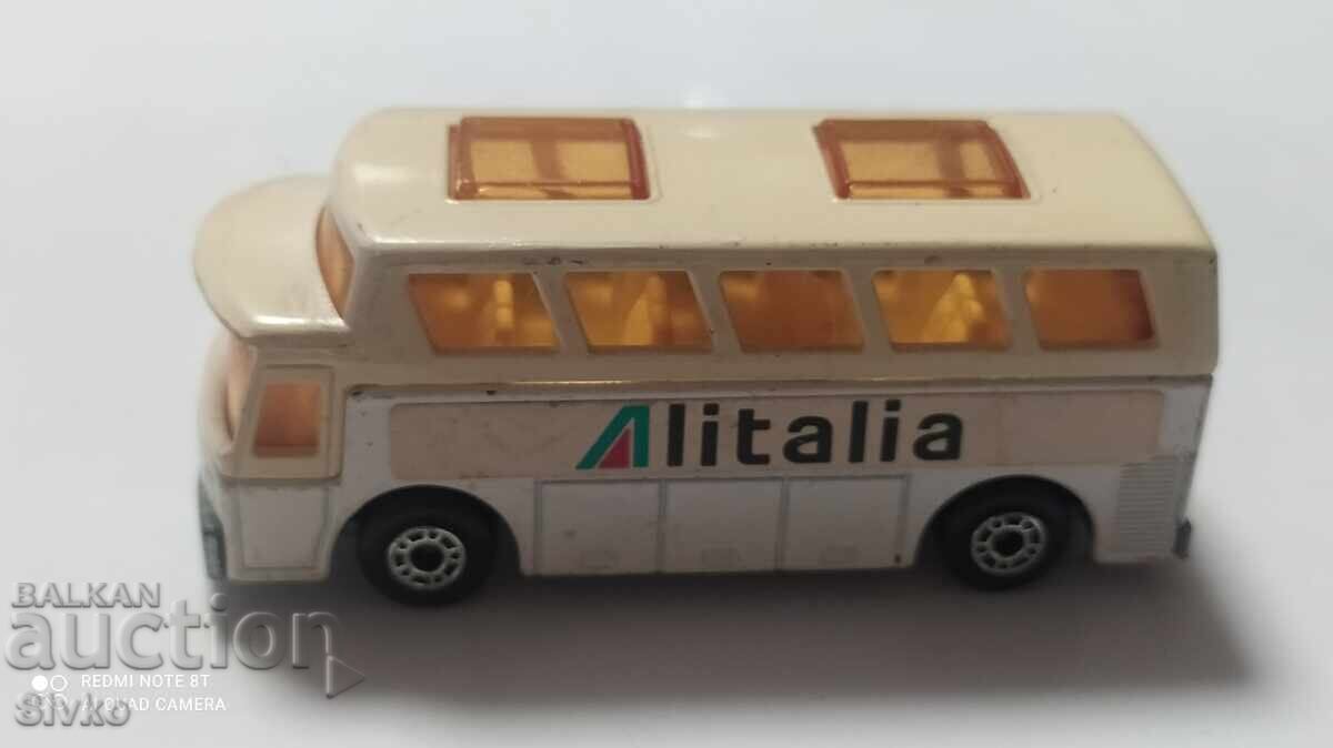 Auction MATCHBOX AIRPORT COACH 1977 Trolley Auction MATCHBOX AIRPORT COACH 1977 Trolley