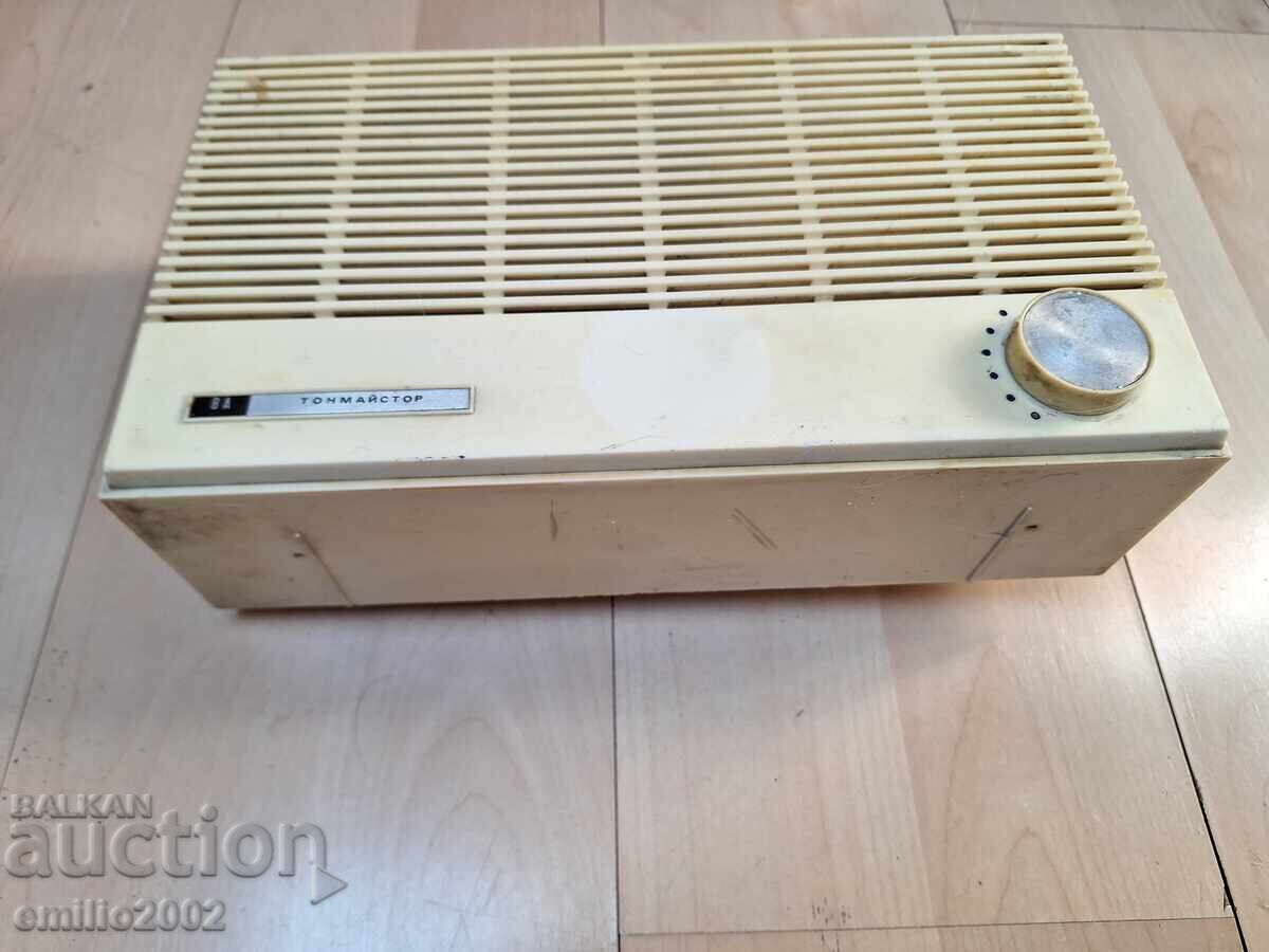 Παράδοση Radio point Tonemaster ρετρό social. Παράδοση Radio point Tonemaster ρετρό social.