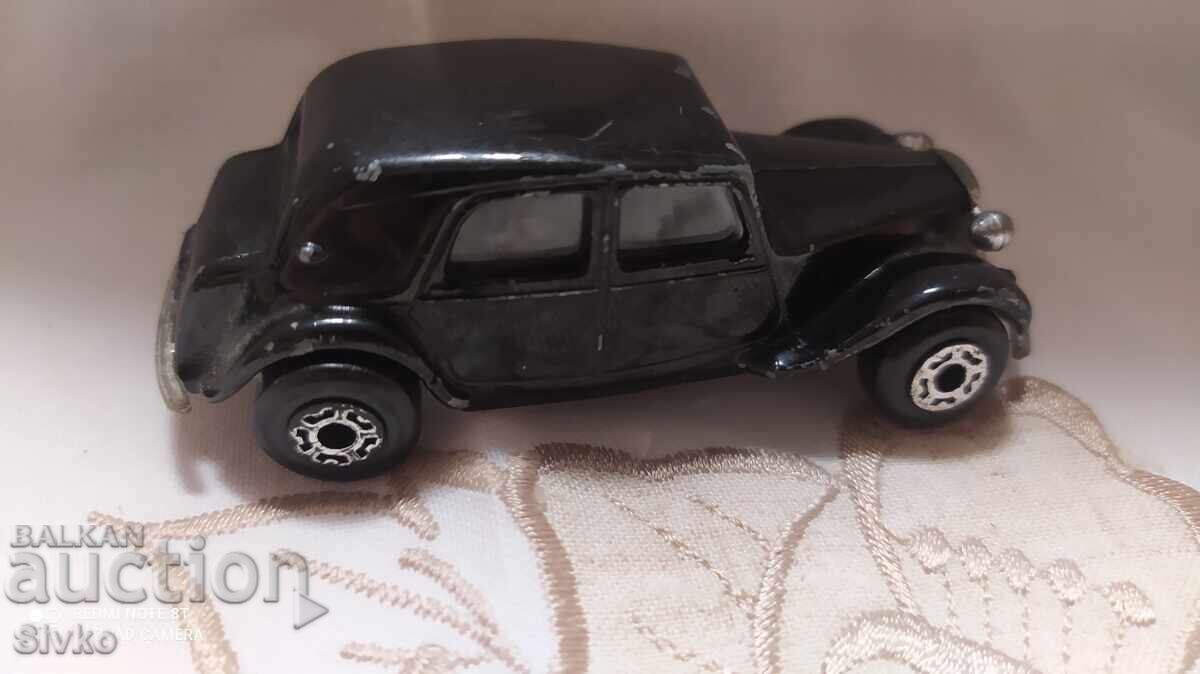 Auction MATCHBOX CITROEN 15 CV 1938 trolley Auction MATCHBOX CITROEN 15 CV 1938 trolley