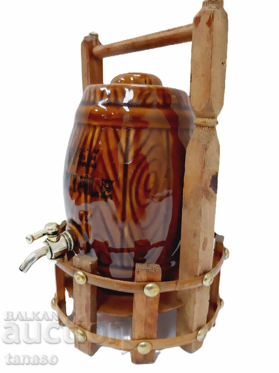 Decorative ceramic barrel with cinnamon and wooden stand (2.2) with price 47.00 BGN | € 24.03 Decorative ceramic barrel with cinnamon and wooden stand (2.2) with price 47.00 BGN | € 24.03