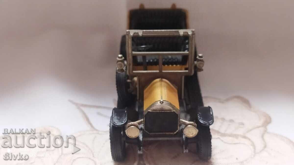 MATCHBOX PEUGEOT 1907 trolley with price 24.99 BGN | € 12.78