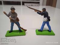 Soldiers figures 2 pcs., Britains LTD, made in England