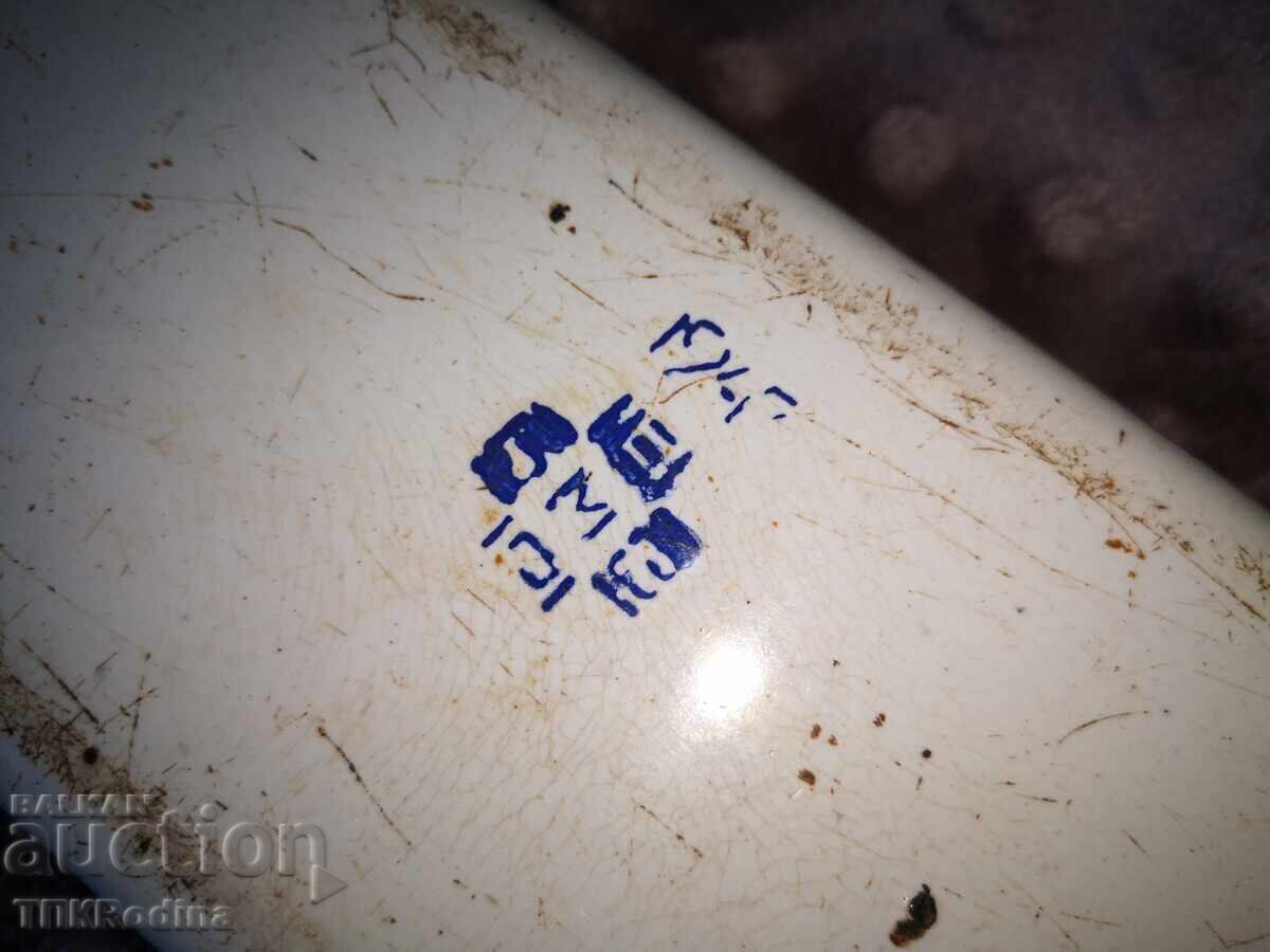 Delivery of Enamel basin Delivery of Enamel basin