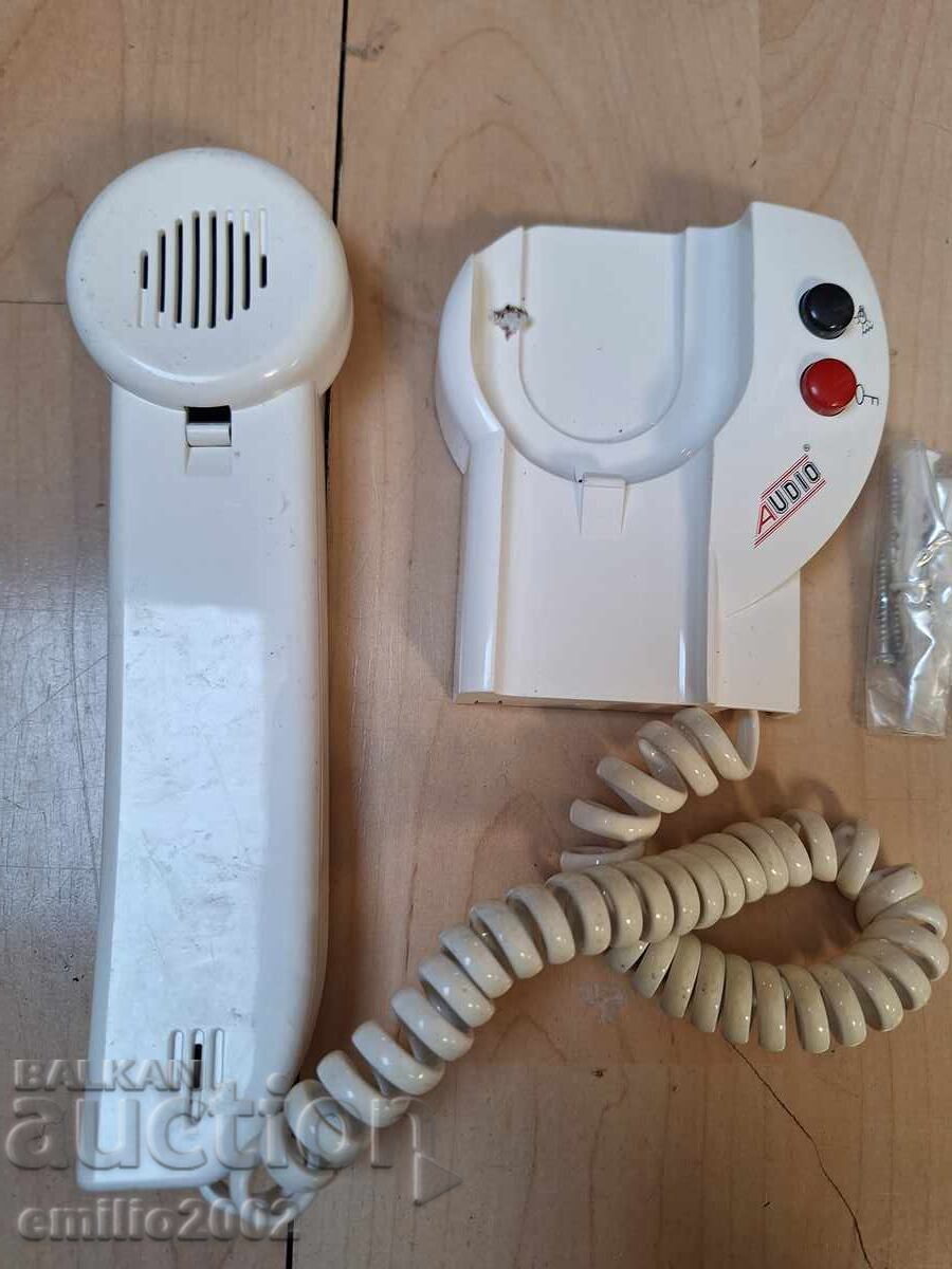 Домофон с цена 5.00 лв. | € 2.56 Домофон с цена 5.00 лв. | € 2.56