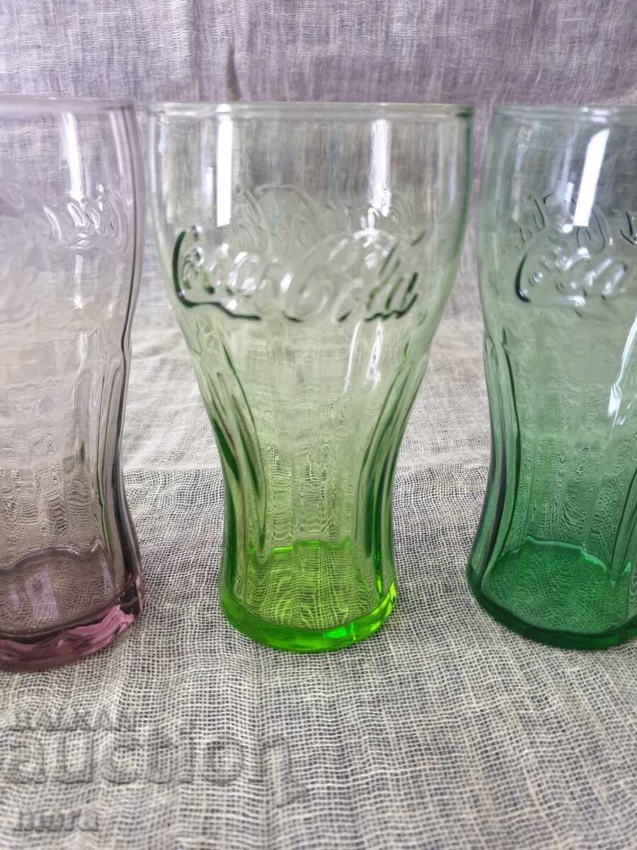 Διαφημιστικά συλλεκτικά κύπελλα - Coca Cola - 4 τεμάχια με τιμή 55.00 BGN | € 28.12