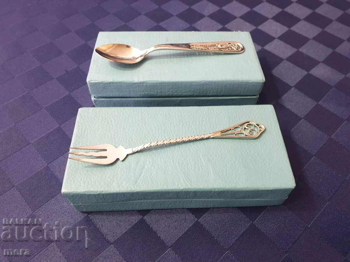 Set of filigree forks and spoons - 7 Set of filigree forks and spoons - 7